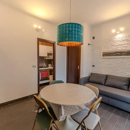 Holidays In The Rizzo's House *